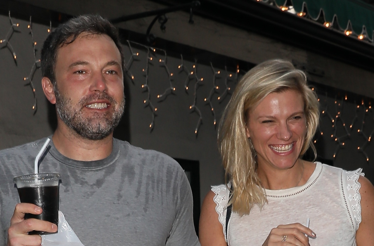 Ben Affleck's Relationship History: Lindsay Shookus and more