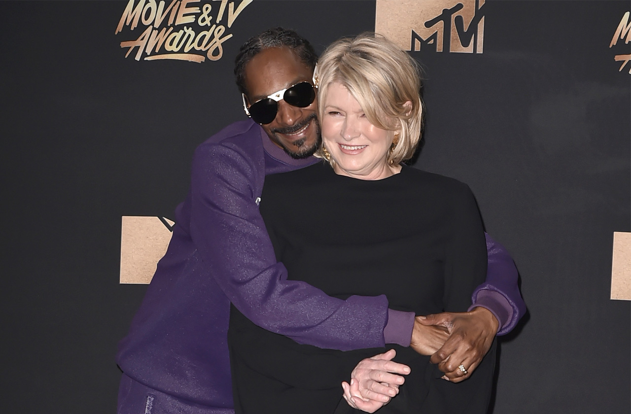 Martha Stewart and Snoop Dog's 2023 Super Bowl Commercial Is Absolutely  Hilarious